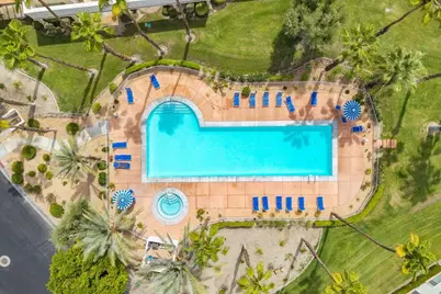 265 Desert Falls Drive E, Palm Desert, CA 92211 - Photo 34