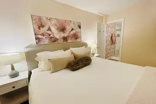 5301 E Waverly Dr, Palm Springs, CA 92264 - Photo 2