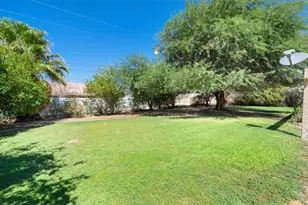 13785 Via Real, Desert Hot Springs, CA 92240 - Photo 26