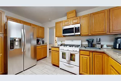 27305 Hombria Drive, Cathedral City, CA 92234 - Photo 10