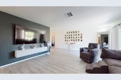 27305 Hombria Drive, Cathedral City, CA 92234 - Photo 4