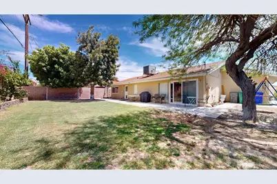 27305 Hombria Drive, Cathedral City, CA 92234 - Photo 30