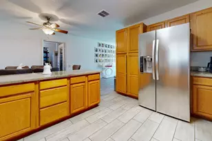 27305 Hombria Dr, Cathedral City, CA 92234 - Photo 8