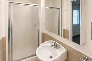 48680 Desert Flower Dr, Palm Desert, CA 92260 - Photo 10