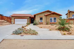 74106 Manana Dr, 29 Palms, CA 92277 - Photo 2