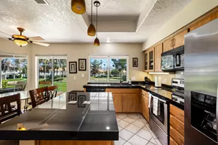 372 Muirfield Dr, Palm Desert, CA 92211 - Photo 24