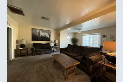 165 Spring Street, Blythe, CA 92225 - Photo 8