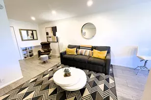 5300 E Waverly Dr, Palm Springs, CA 92264 - Photo 4