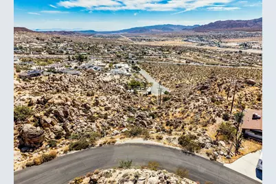 57180 Panchita Road, Yucca Valley, CA 92284 - Photo 2