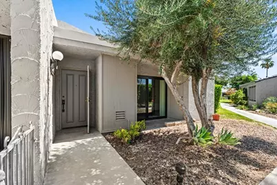 2620 N Whitewater Club Drive #D, Palm Springs, CA 92262 - Photo 4