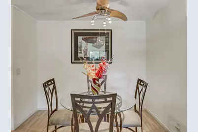 2860 N Los Felices Road #206, Palm Springs, CA 92262 - Photo 8