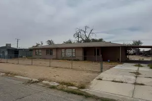 17569 Blythe Way, Blythe, CA 92225 - Photo 1
