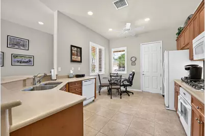 81631 Avenida De Baile, Indio, CA 92203 - Photo 10