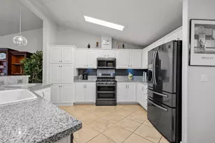 15300 Palm Dr, Desert Hot Springs, CA 92240 - Photo 16