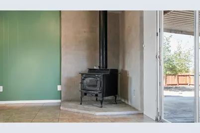 6637 Galleta Avenue, 29 Palms, CA 92277 - Photo 4