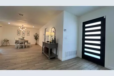 54200 Avenida Juarez, La Quinta, CA 92253 - Photo 10