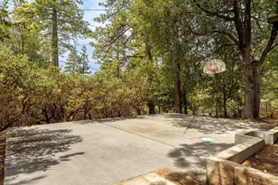 25461 Glen Rd, Idyllwild, CA 92549 - Photo 36