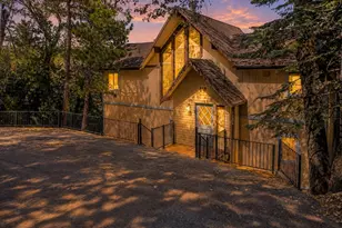 214 S Fairway Dr, Lake Arrowhead, CA 92352 - Photo 4