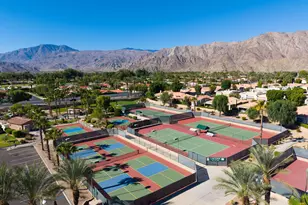48110 Via Hermosa, La Quinta, CA 92253 - Photo 4