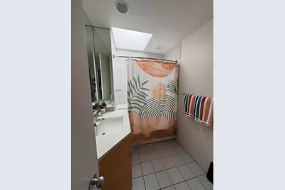 2410 Lyric Avenue, Los Angeles, CA 90027 - Photo 14