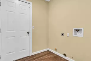 1289 Avalon Ave, Thermal, CA 92274 - Photo 16