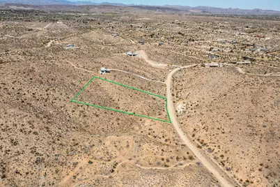 58365 Cereus Avenue, Yucca Valley, CA 92284 - Photo 14