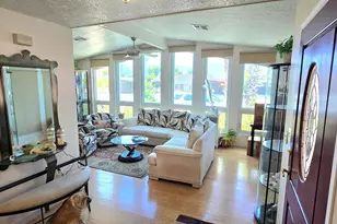 38820 Desert Greens Dr E, Palm Desert, CA 92260 - Photo 4