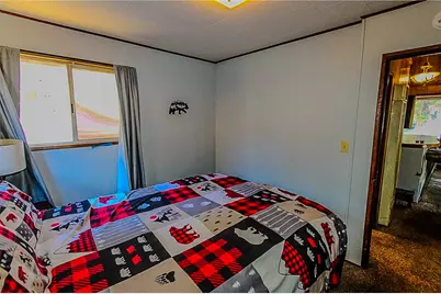 945 Greenway Drive, Big Bear City, CA 92314 - Photo 12