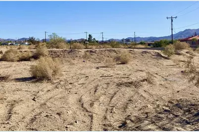 8219 Araby Avenue, Twentynine Palms, CA 92277 - Photo 14