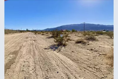 8219 Araby Avenue, Twentynine Palms, CA 92277 - Photo 2