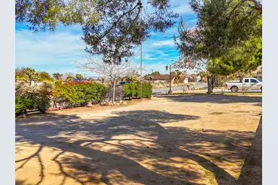 57885 El Dorado Drive, Yucca Valley, CA 92284 - Photo 52