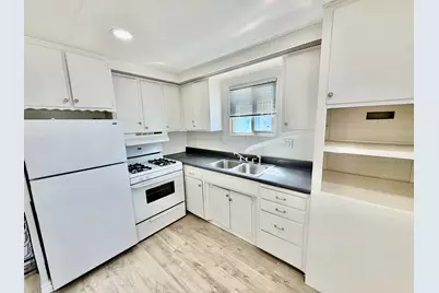 17069 N Indian Canyon Drive, Palm Springs, CA 92262 - Photo 2