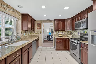 22710 E Main Street, Grand Terrace, CA 92313 - Photo 10