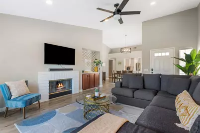 704 Vista Lago N, Palm Desert, CA 92211 - Photo 6