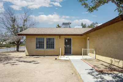 7028 Tamarisk Avenue, Yucca Valley, CA 92284 - Photo 4
