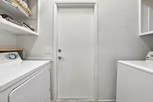 30156 Sterling Rd, Cathedral City, CA 92234 - Photo 10