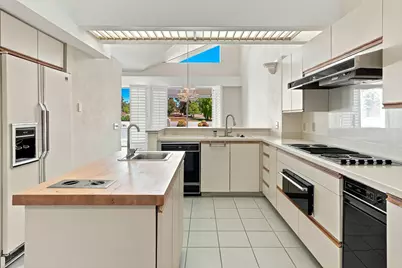 188 S Kavenish Drive, Rancho Mirage, CA 92270 - Photo 10