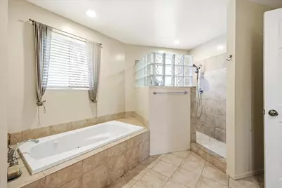 69375 Nilda Drive, Cathedral City, CA 92234 - Photo 18