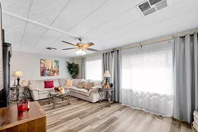 43155 Portola Avenue #98, Palm Desert, CA 92260 - Photo 10