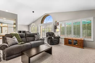 42690 Liolios Dr, Palm Desert, CA 92211 - Photo 10