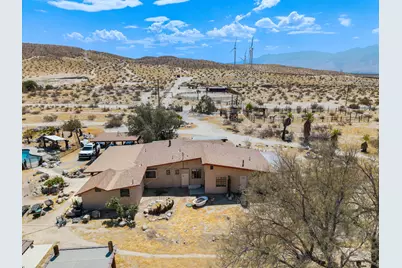 21400 Long Canyon Road, Desert Hot Springs, CA 92241 - Photo 22