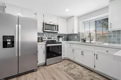 43954 Via Granada, Palm Desert, CA 92211 - Photo 16