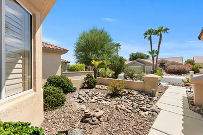 78528 Sunrise Canyon Avenue, Palm Desert, CA 92211 - Photo 4