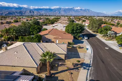 74137 Academy Lane E, Palm Desert, CA 92211 - Photo 32