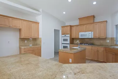 74137 Academy Lane E, Palm Desert, CA 92211 - Photo 6