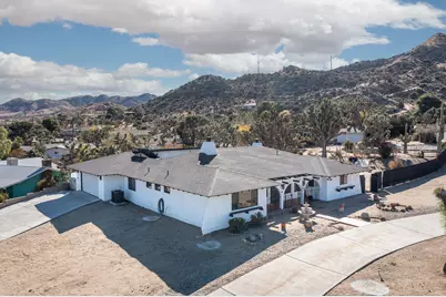 8687 Grand Avenue, Yucca Valley, CA 92284 - Photo 10