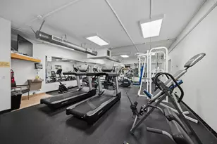8180 Manitoba Street, Los Angeles, CA 90293 - Photo 34