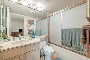 208 Kavenish Dr, Rancho Mirage, CA 92270 - Photo 30