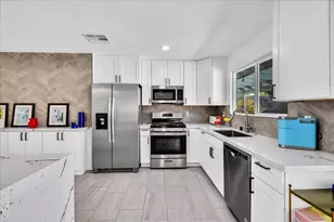 38053 Chris Dr, Cathedral City, CA 92234 - Photo 26