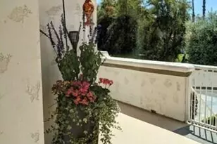 348 Vista Royale Dr, Palm Desert, CA 92211 - Photo 46